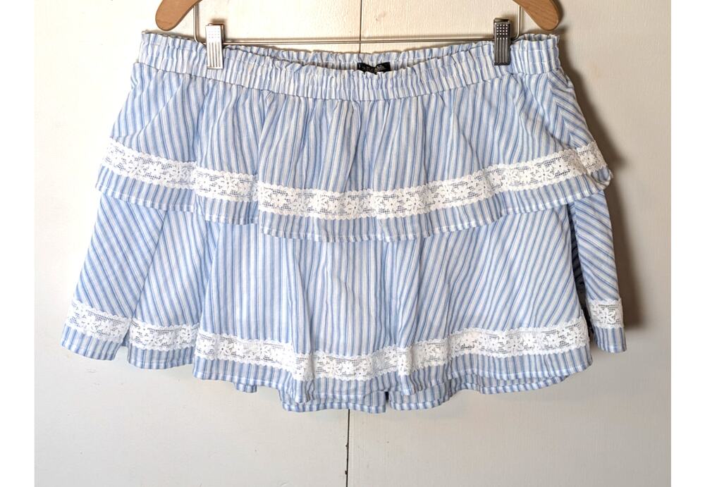 Wild Fable Blue & White Lace Skort XL